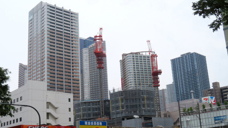 人口が急増する川崎市武蔵小杉駅周辺エリア。人口増加に伴う影響は?