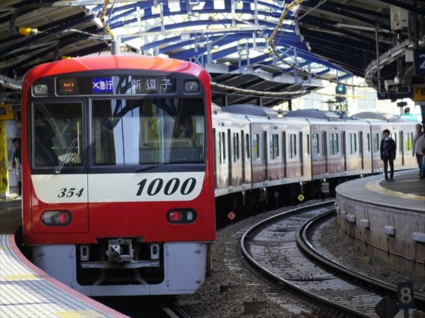 京急線戸部駅~日ノ出町駅間のトンネルのカーブ